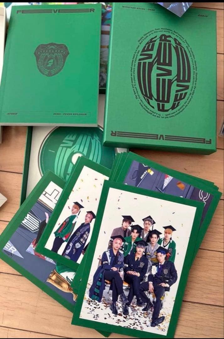ATEEZPhotobookSeason's Greeting写真掲載の物全部