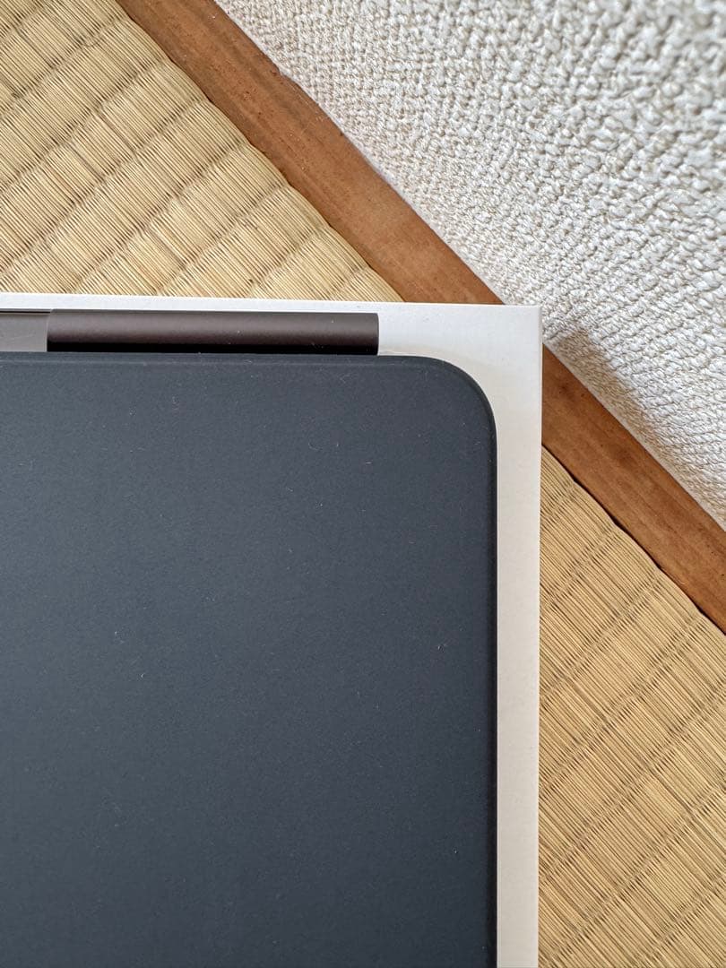 Magic Keyboard iPad Pro 13インチM4 M5