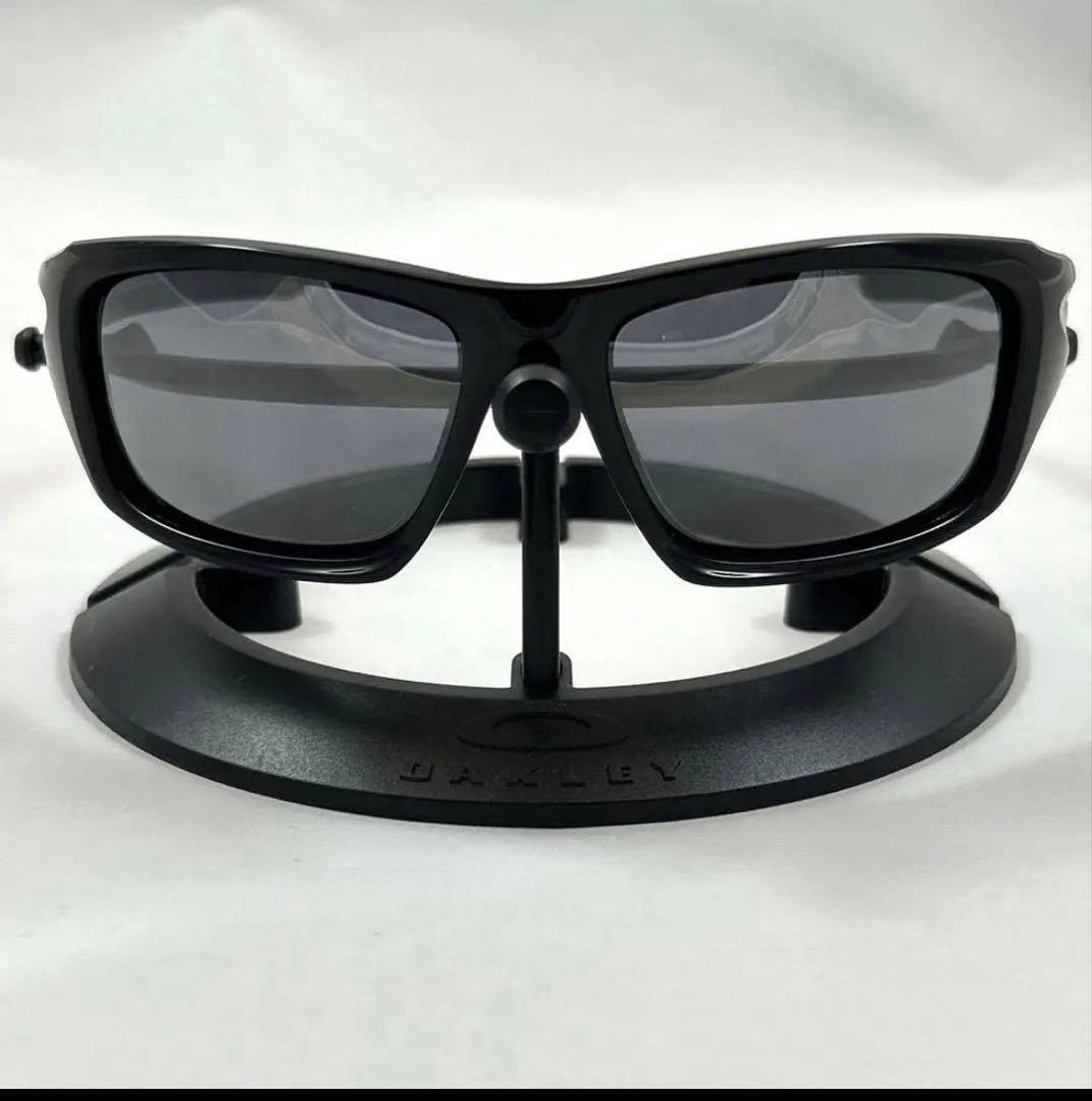 美品　OAKELY オークリー VALVE OO9236-01 ケース付き