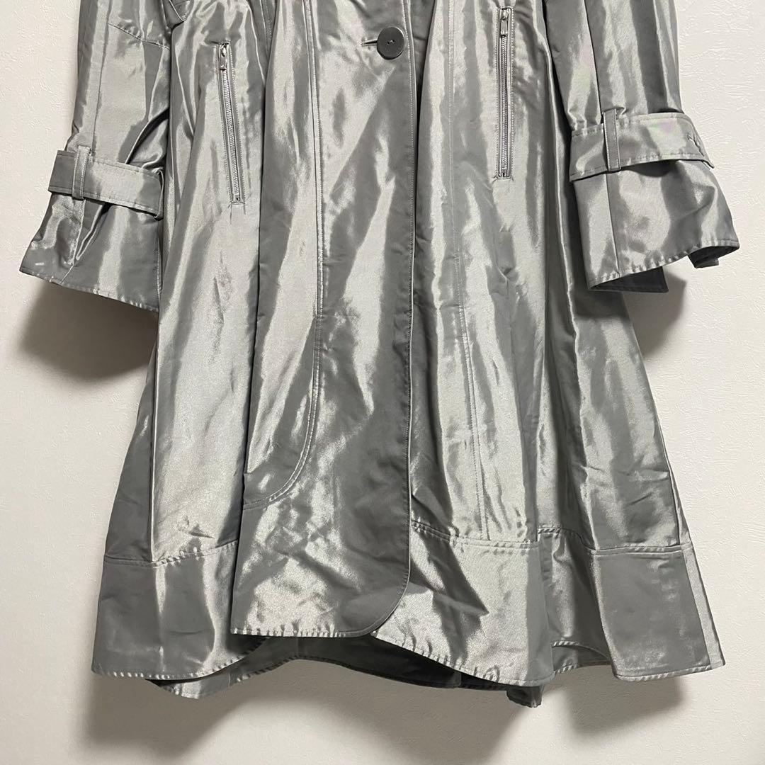 【ビギ　bw】【L】40 ロングコート　光沢　高級　タグ付　シルバー　美品