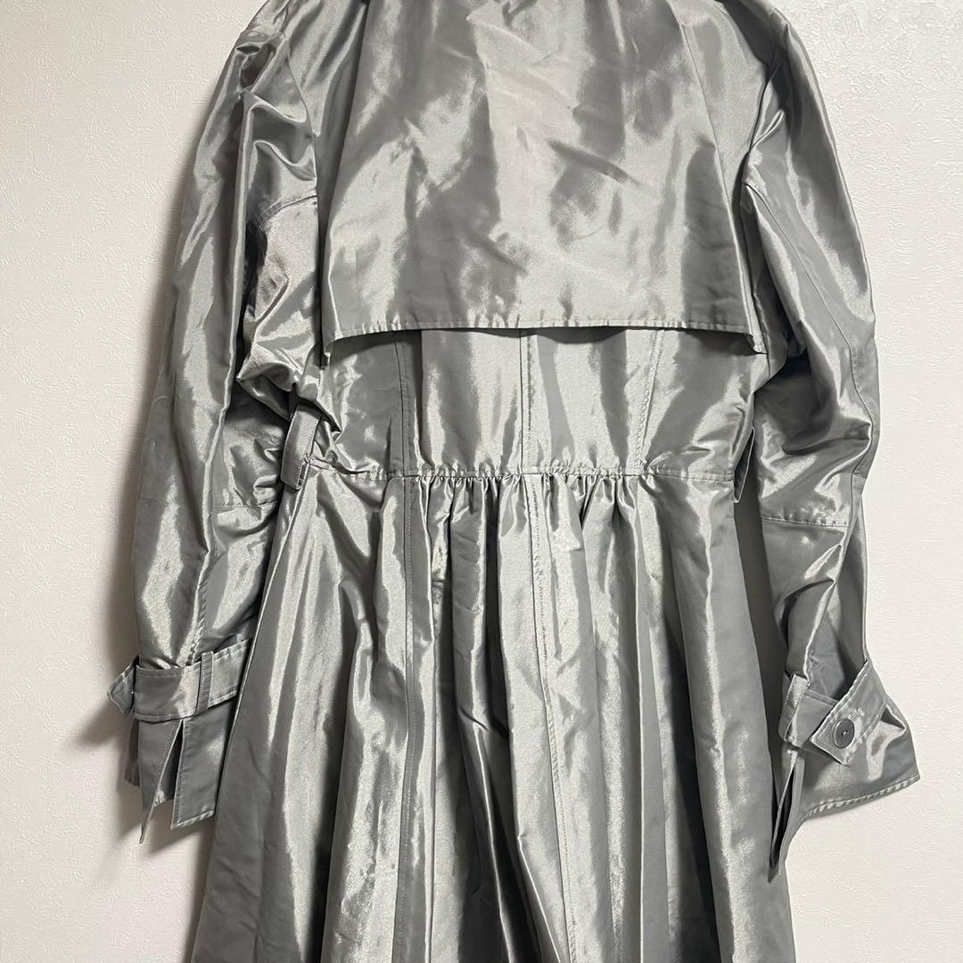 【ビギ　bw】【L】40 ロングコート　光沢　高級　タグ付　シルバー　美品