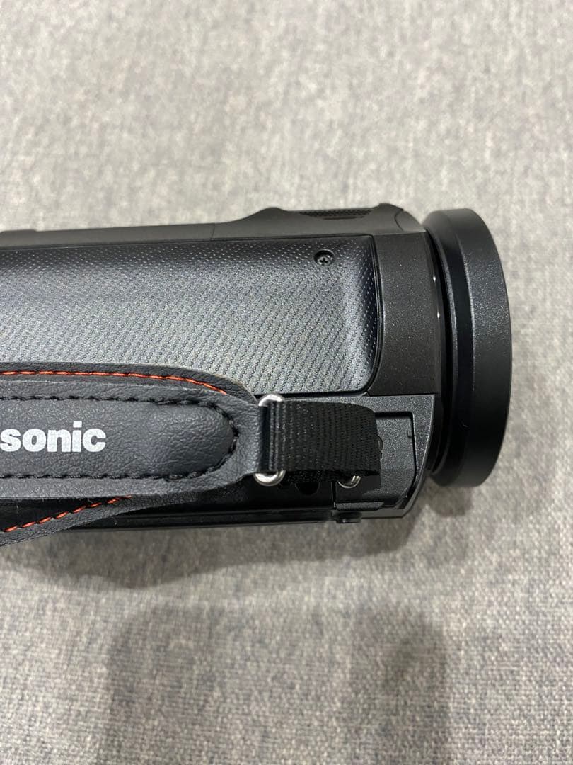 と*も様 超美品！Panasonicデジタル4Kビデオカメラ HC-VX985M