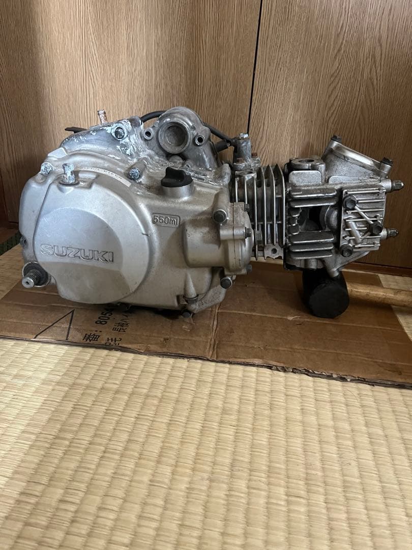 GS50 エンジン　動作未確認　部品取り　ジャンク