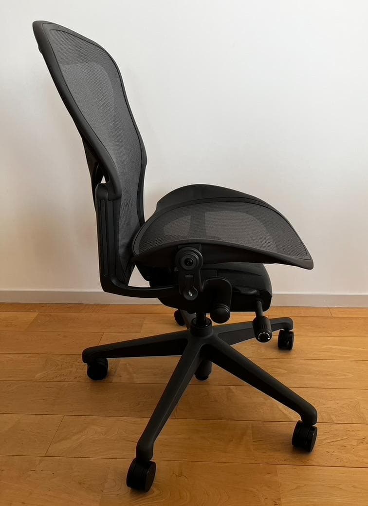 【美品】ハーマンミラー・アーロンチェア リマスタード Aタイプ