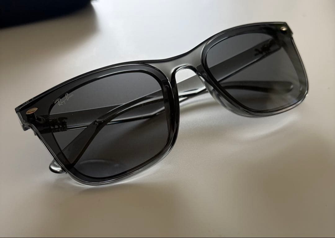 Ray-Ban RB4391D トランスポートグレー
