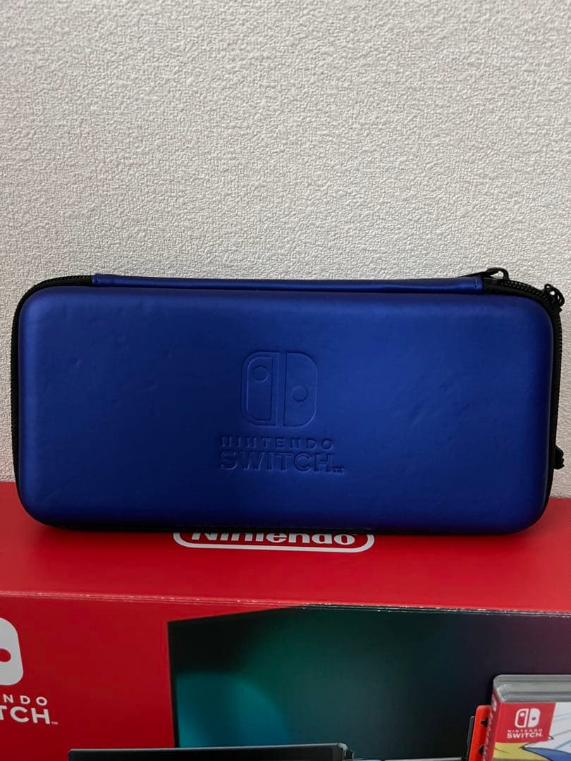 Nintendo Switch ネオンレッド/ブルー 本体とゲームカセット2本