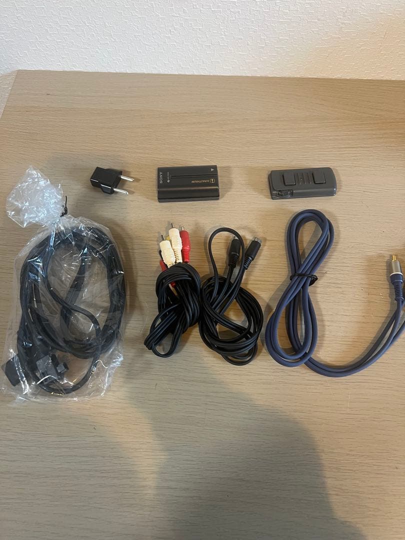SONYのVideoHi8規格に対応したHandycam、モデルCCD-TR1
