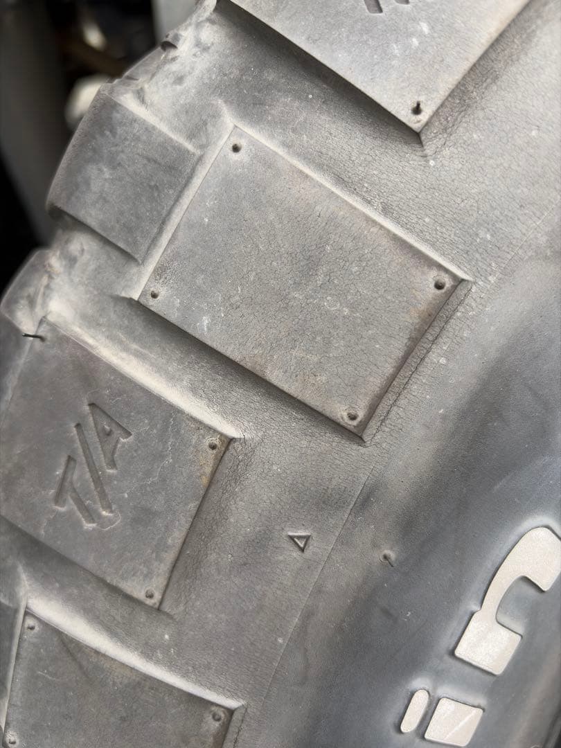 BFグットリッチ　255/85R16 4本セット