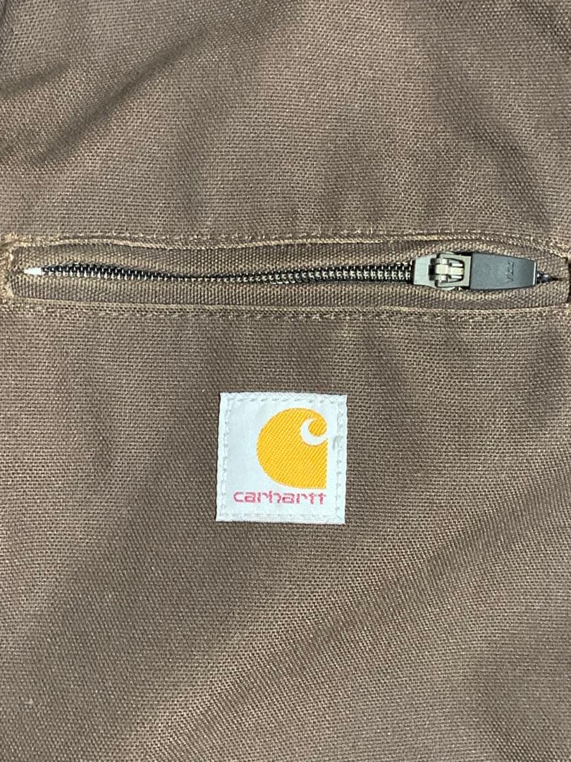 Carhartt デトロイトジャケット DKB