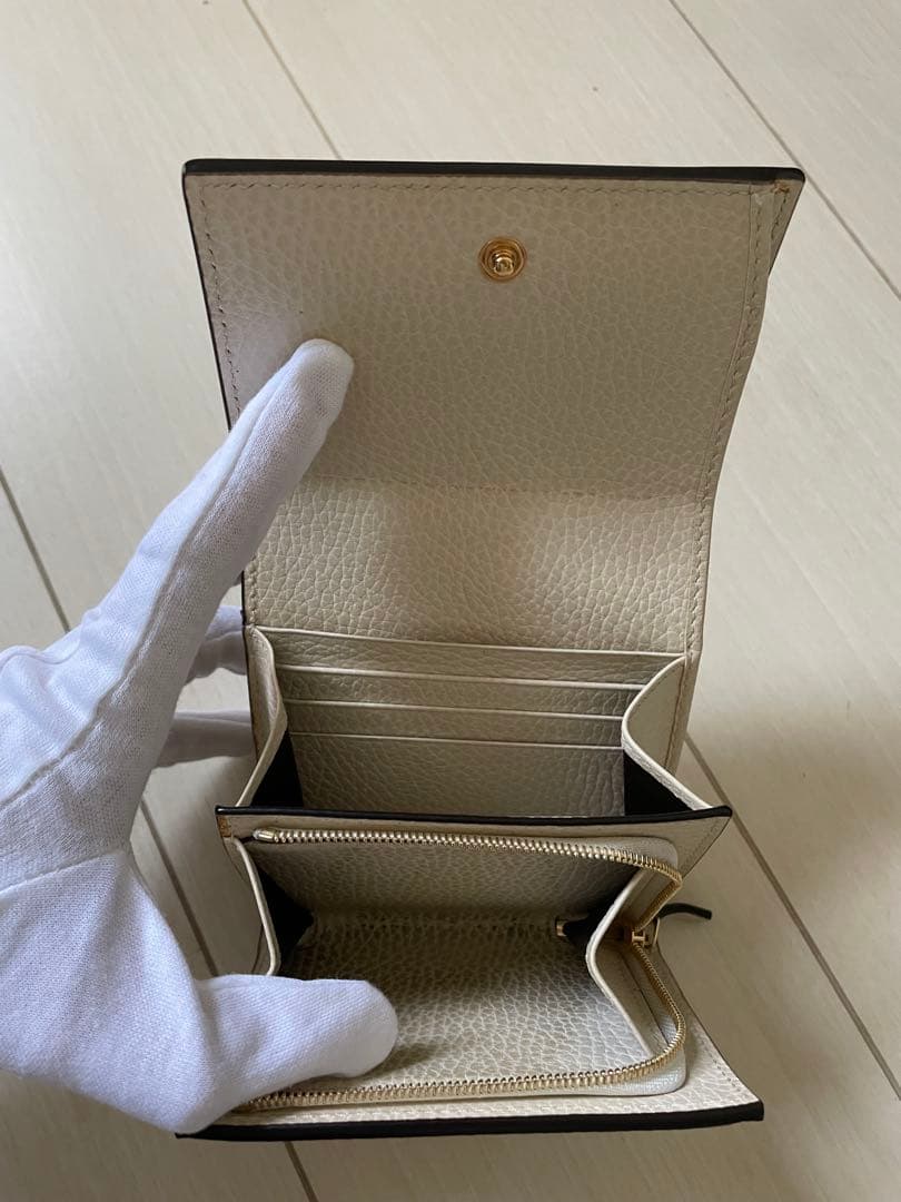【付属品完備】GUCCI GGマーモント 2つ折り財布 アイボリー