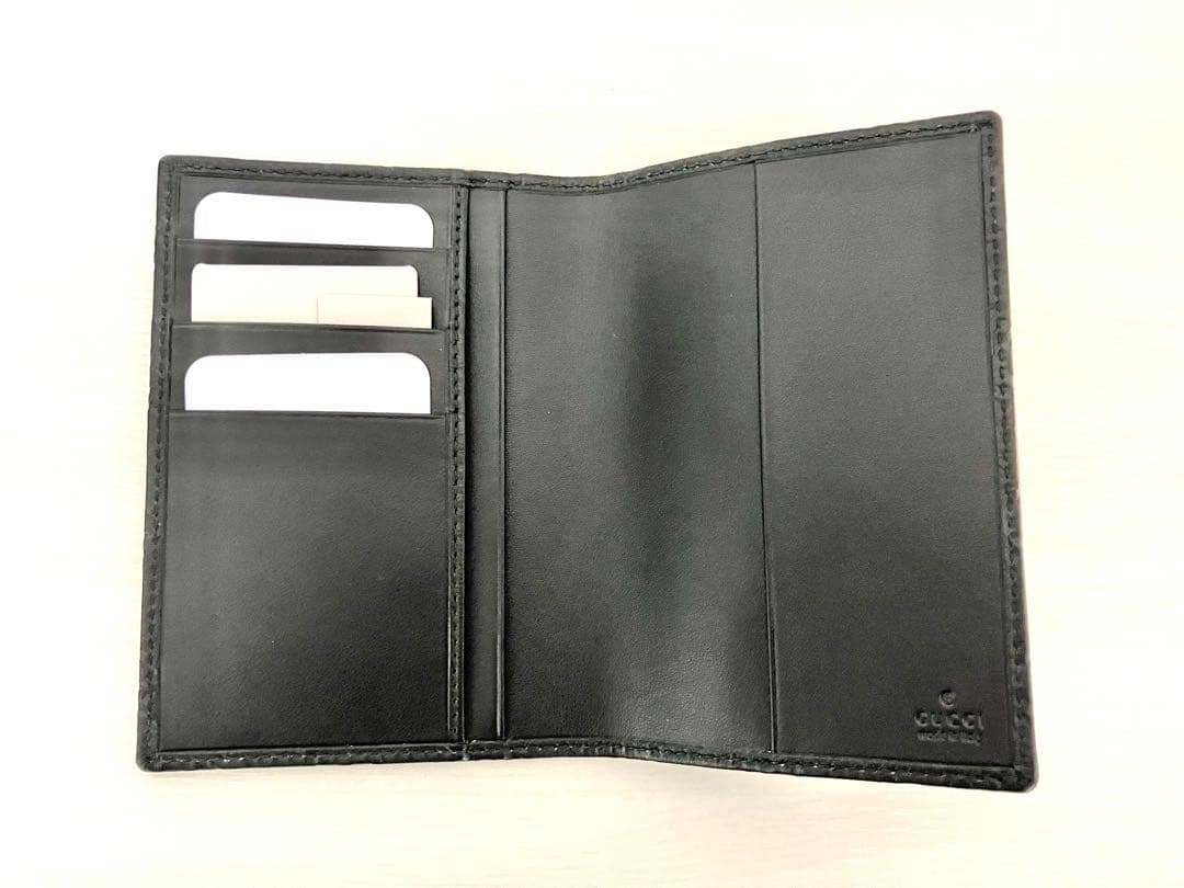 t*o様 【新品未使用】GUCCIパスポートケース