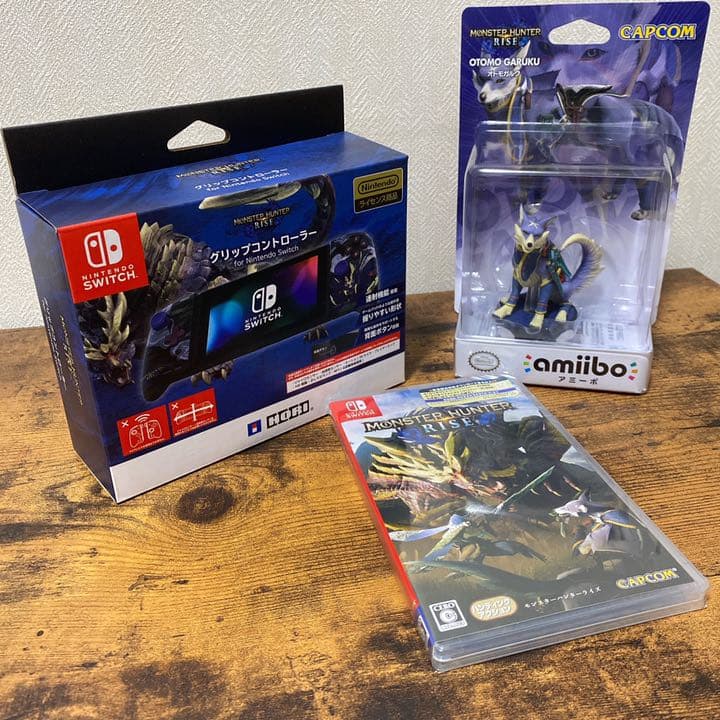 【新品未開封♡】モンスターハンターライズ、グリップコントローラー、オトモガルク