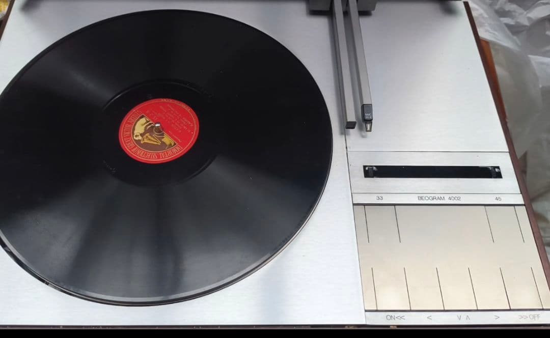 Bang & Olufsen Beogram 4002希望金額歓迎!