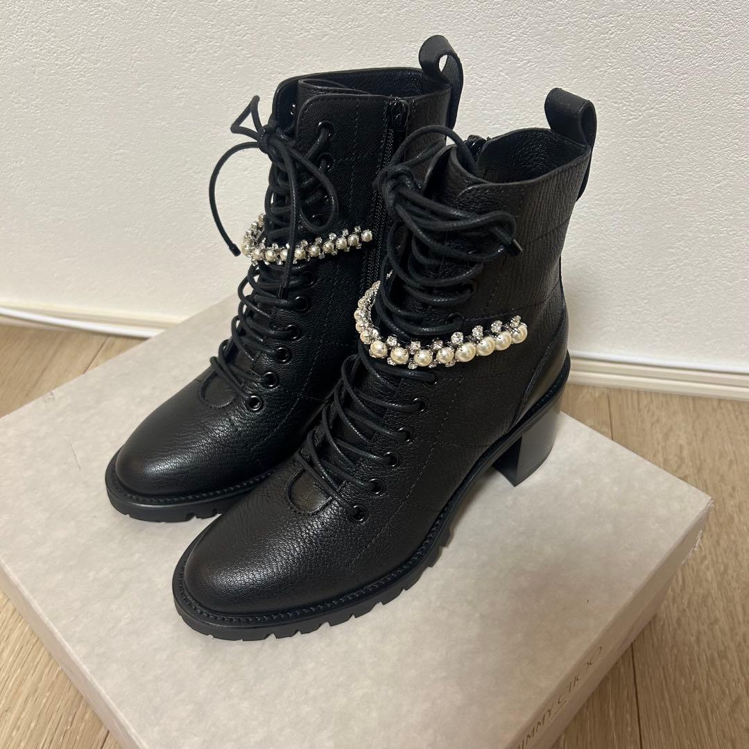 JIMMY CHOO ジミーチュウ ショートブーツパール付き