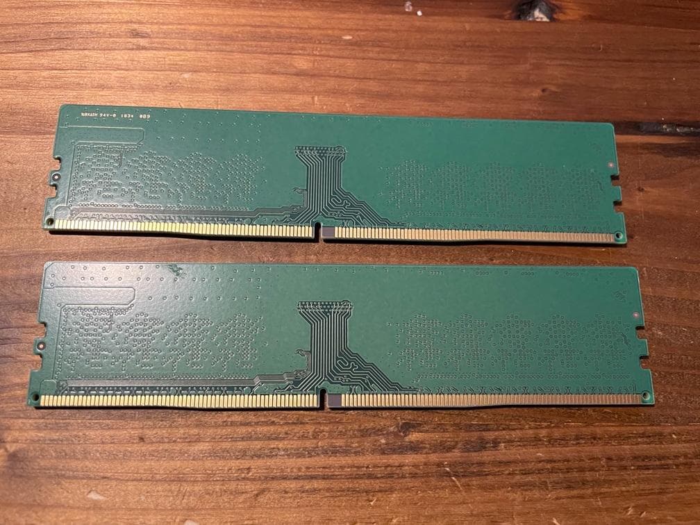DDR4 2666V 8GBメモリ 2枚セット