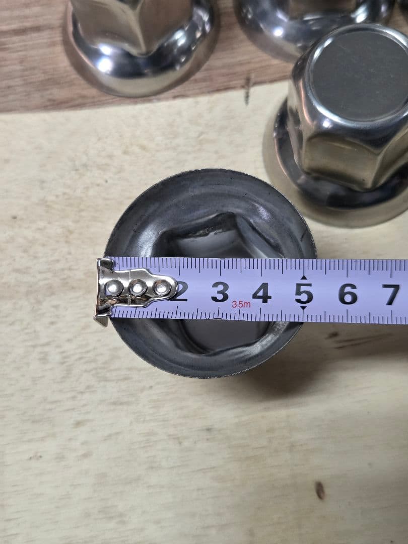中古パーマンステンレスホイールナットキャップ60個33mm日野 プロフィア10輪
