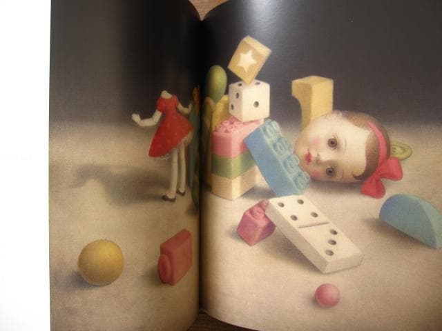 Play with me　Nicoletta Ceccoli