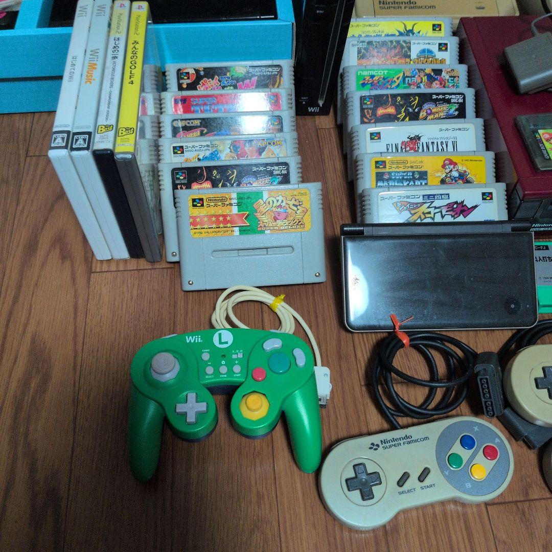 Wii本体とスーパーファミコンとファミコンとDSLLと各種ソフトセット