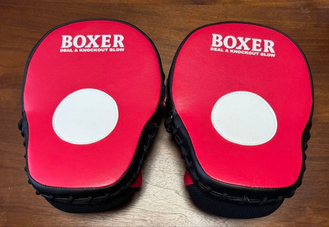 ★新品未使用★イサミ　BOXER パンチングミット フィット　IBX-10