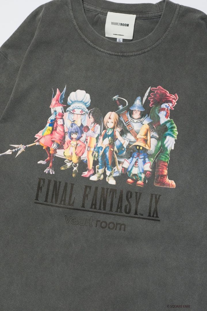 FFIX TEE〈FFIX × vaultroom〉/ CHARCOAL