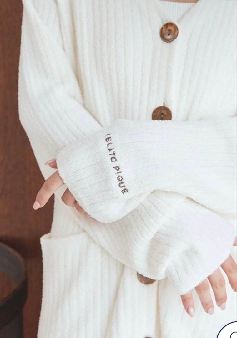 【新品•タグ付き】gelato pique 調温スムーズィ―カーディガン