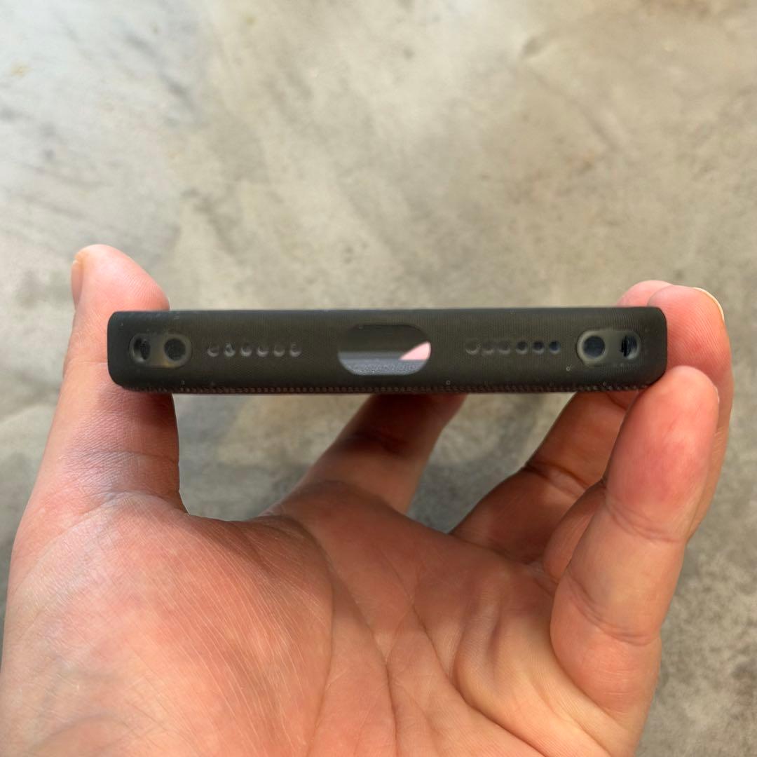 iPhone 17 Pro Max Apple純正 ファインウーブンケース