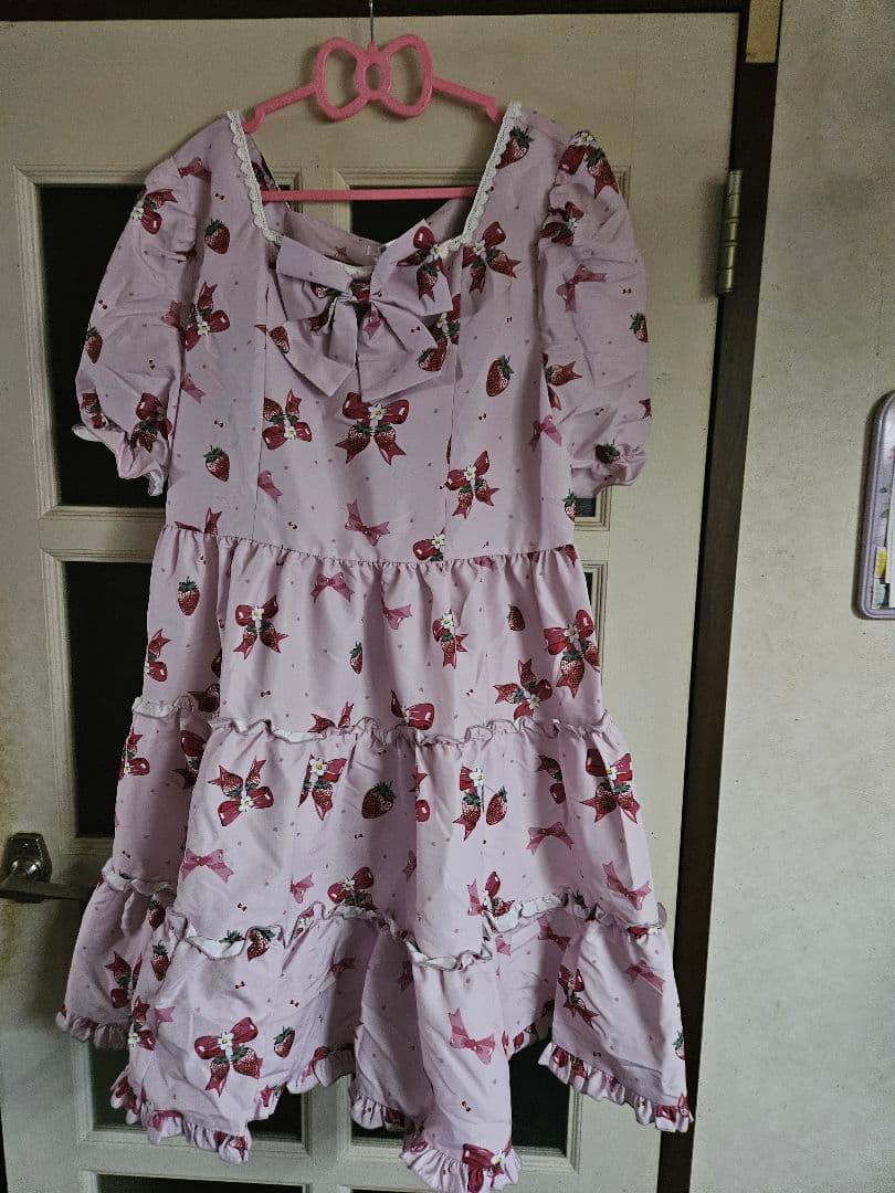 新品タグ付き☆アベイル☆まゆろん♡いちご柄ワンピース 4Lリボン付き ピンク