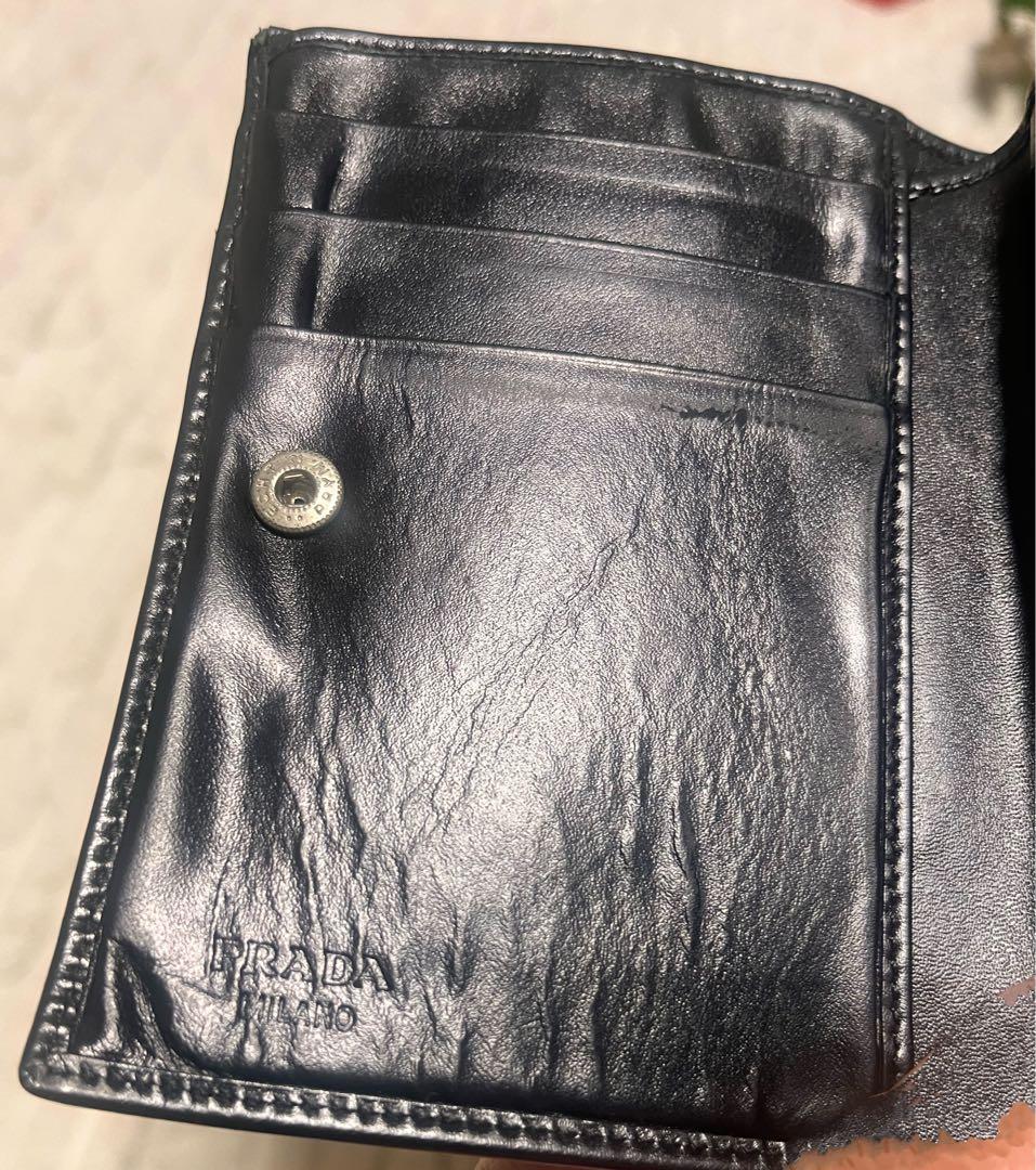 KS SHOP 様　　　　PRADA プラダ 二つ折り財布 オールレザー