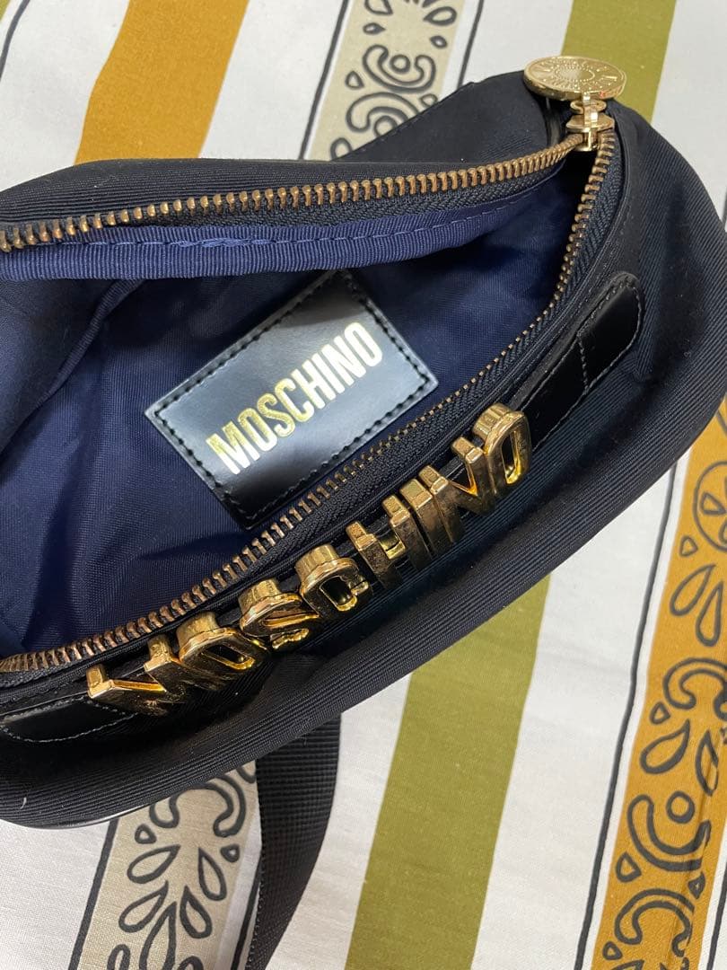 MOSCHINO◼️モスキーノ◼️レディース・ボディ・ウエストバック◼️JAPAN製