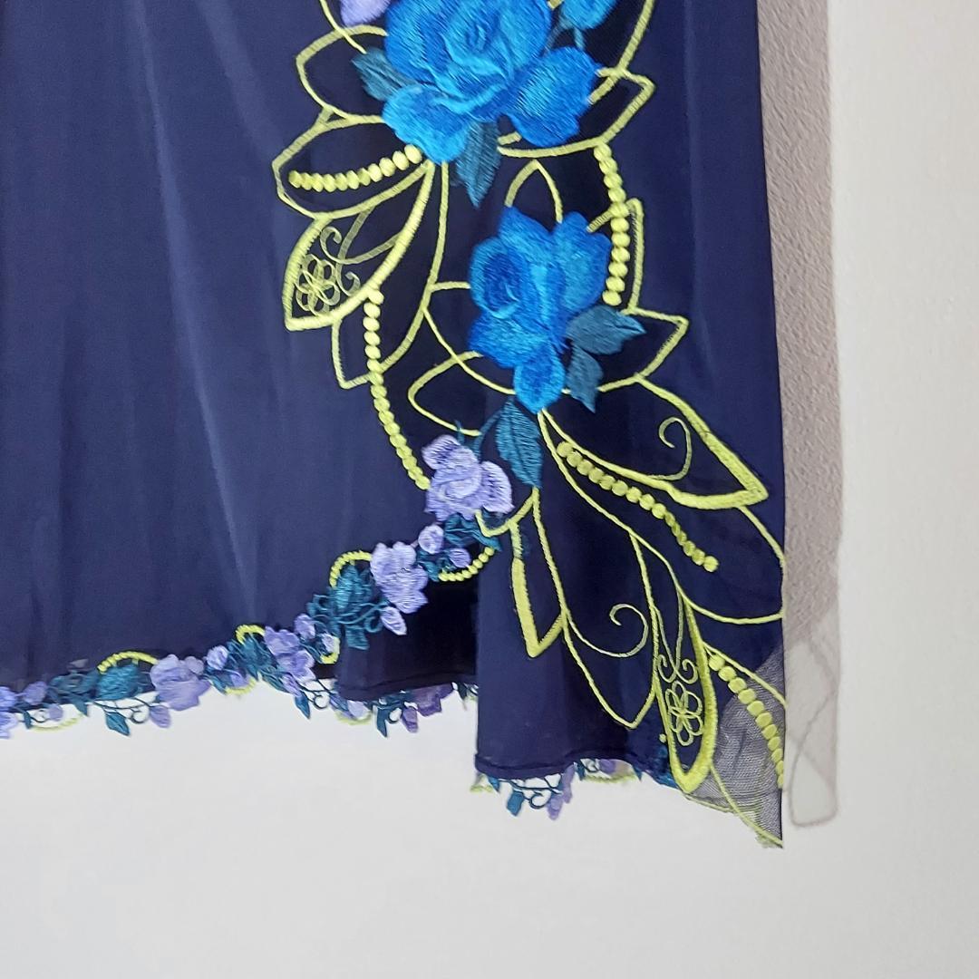 サルート（M-80） スリップ　キャミソール　インナー　日本製　レース　花刺繍