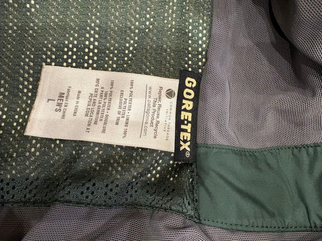 Patagonia パタゴニアゴアテックスウェア　Lサイズ