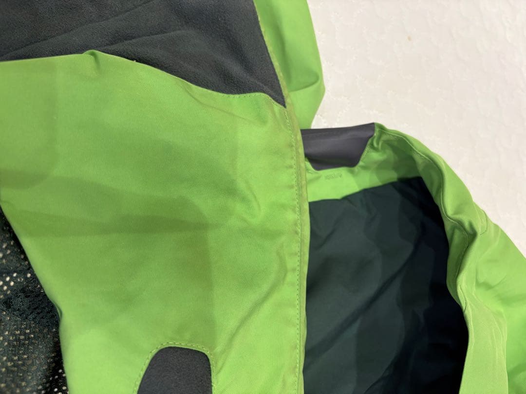 Patagonia パタゴニアゴアテックスウェア　Lサイズ