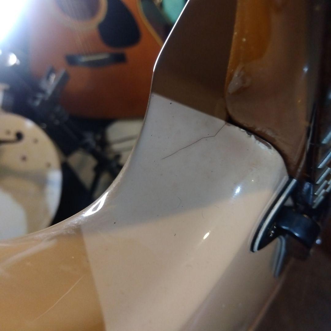 ぽ*様 アイボリー ！JAPANFender プレシジョンベース！