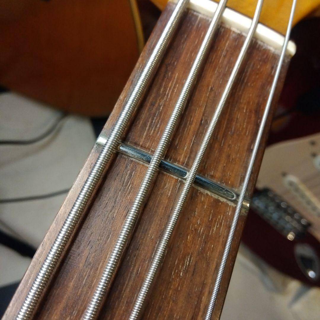 ぽ*様 アイボリー ！JAPANFender プレシジョンベース！