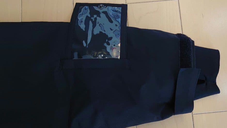 PONTAPES（ポンタペス）スノーボードウェア　ＸＬ　上下セット