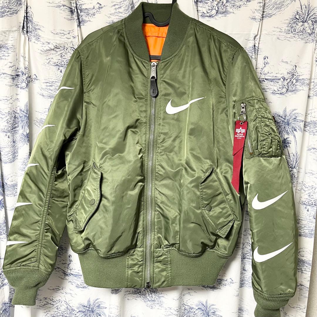 NIKE アルファ　MA-1 ALPHA