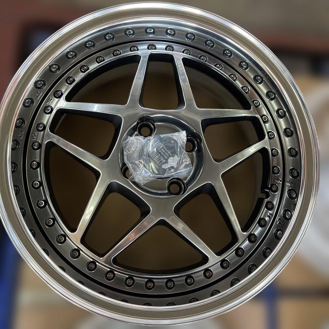 新品未使用 レオンハルト REISE 16×7J 7.5J 4本