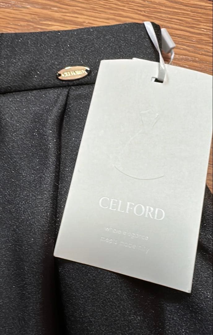 CELFORD(セルフォード) シア―フレアスカート　黒