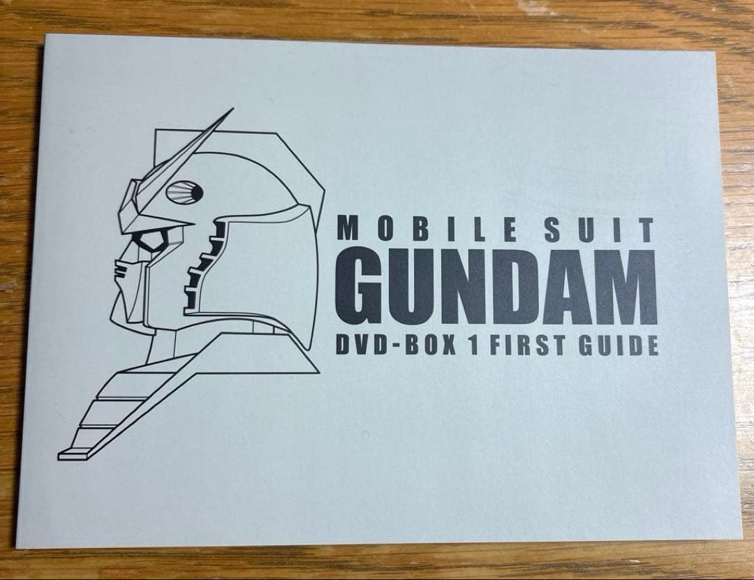 機動戦士ガンダム DVD-BOX 1〈初回限定生産・6枚組〉1/200フィギュア