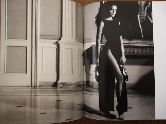 MONICA BELLUCCI　モニカ・ベルッチ
