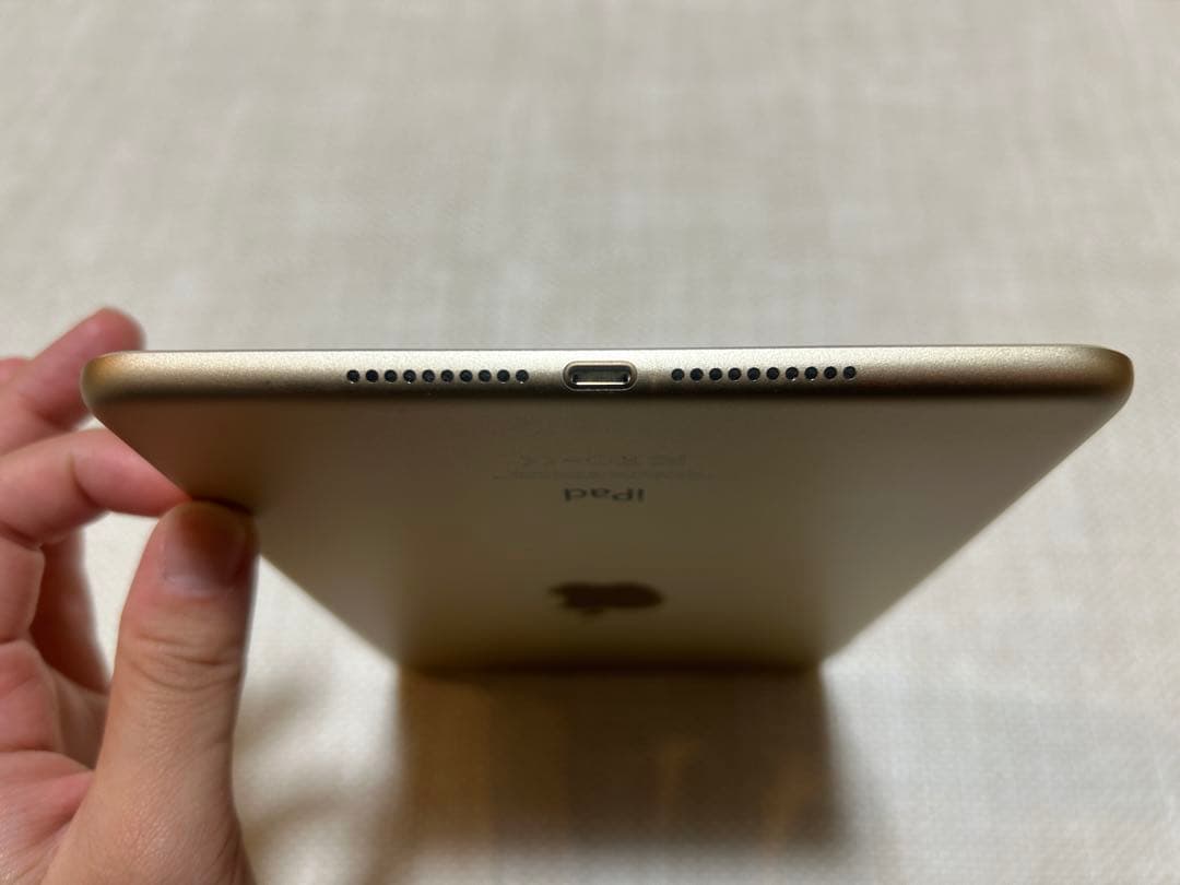 【本体のみ】iPad mini 第4世代 Wi-Fi モデル128GB ゴールド