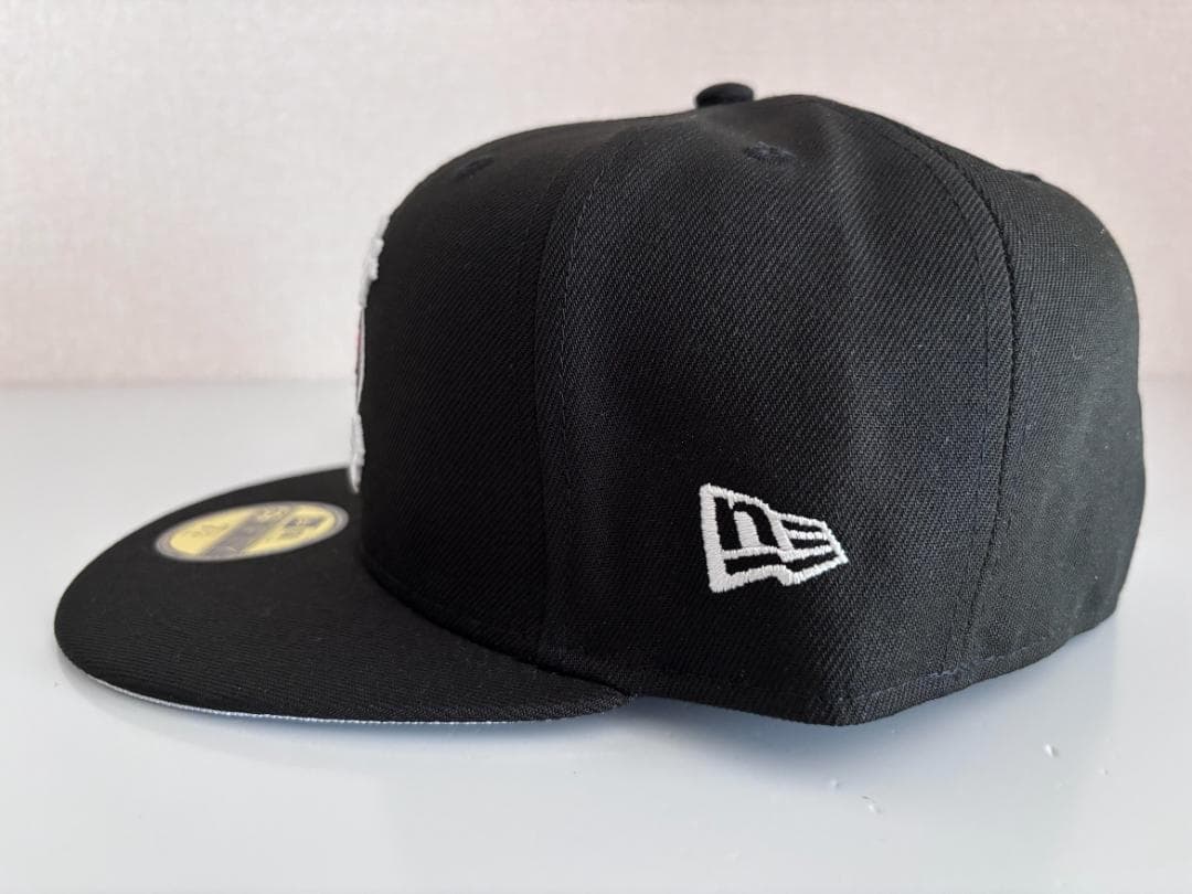 キャップ BORN X RAISED + 49ERS FITTED ROCKER HAT