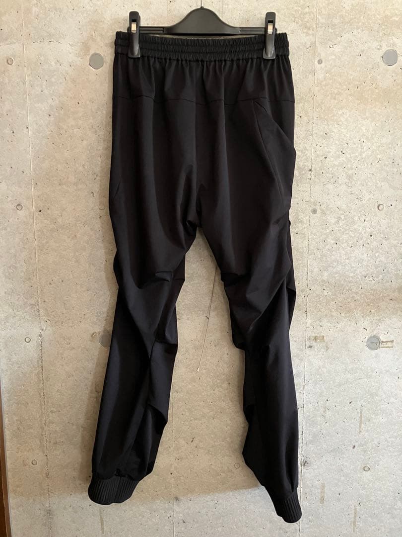 パンツ DEVOA Jogger pants
