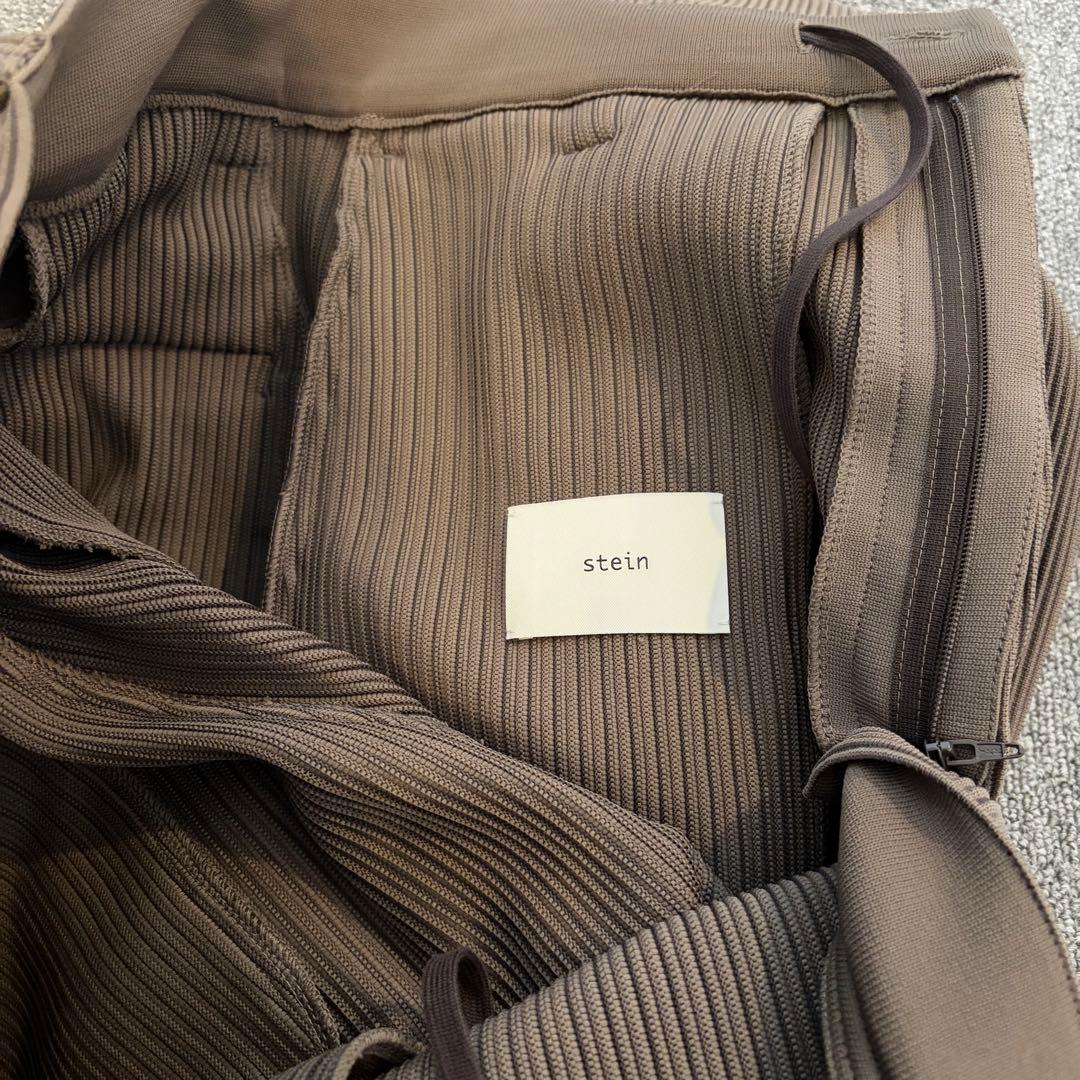 パンツ stein GRADATION PLEATS TWO TUCK TROUSERS