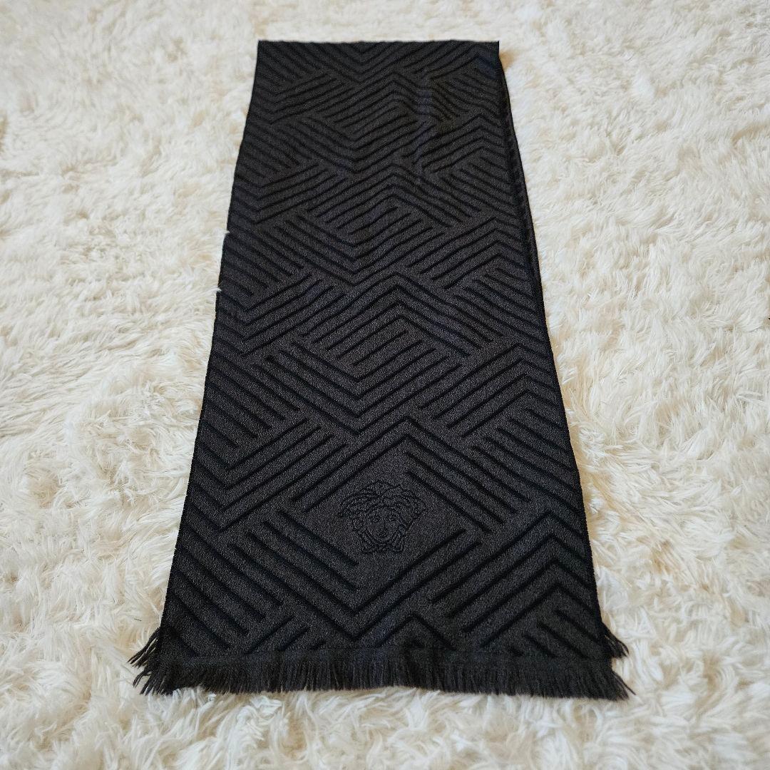 【VERSACE】美品 ヴェルサーチ メデューサ マフラー ストール フリンジ