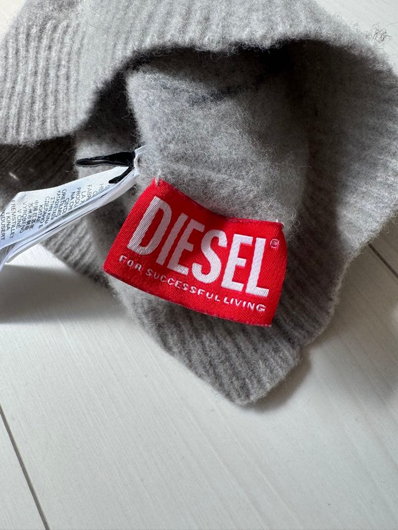 DIESEL(ディーゼル) ニット帽 ビーニー グレー