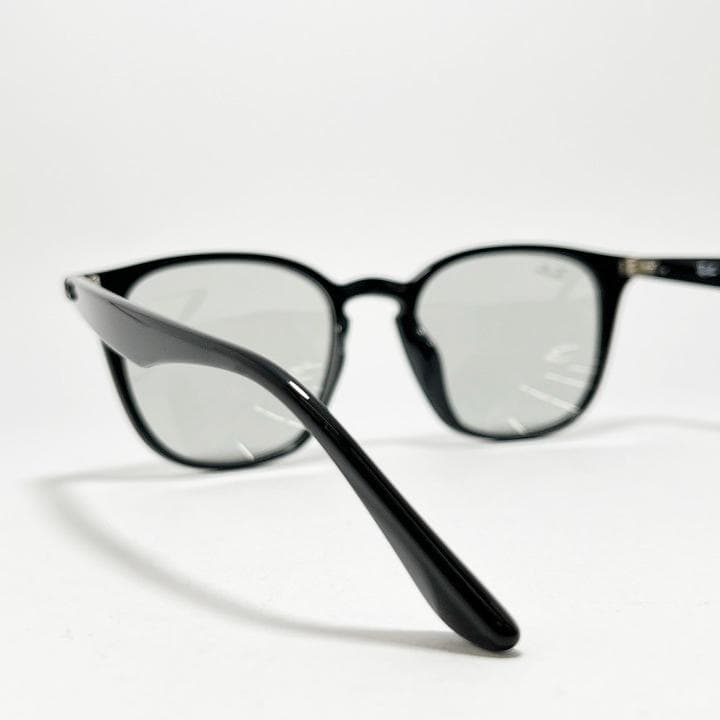 新品未使用 【RB4258F-60187】レイバン サングラス ライトグレー