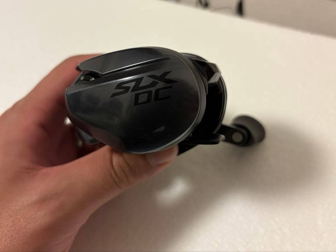 【極美品】シマノ 23 SLX DC 70XG 右 SHIMANO ベイトリール