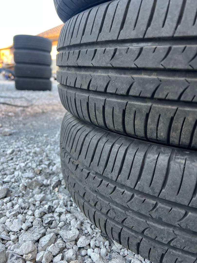グッドイヤー　エフィシェントグリップ　エコ　175/70r14 22年製