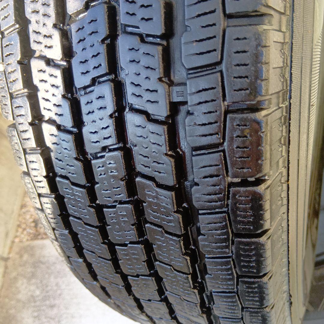 195/80R15 107/105L LT YOKOHAMA 3本での販売